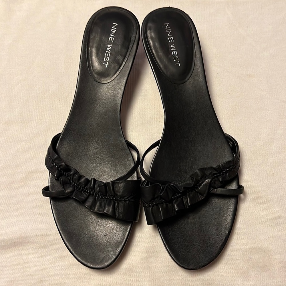 Nine West black mini heel sandal